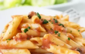 Würzige und einfache Pasta mit Tomatensauce